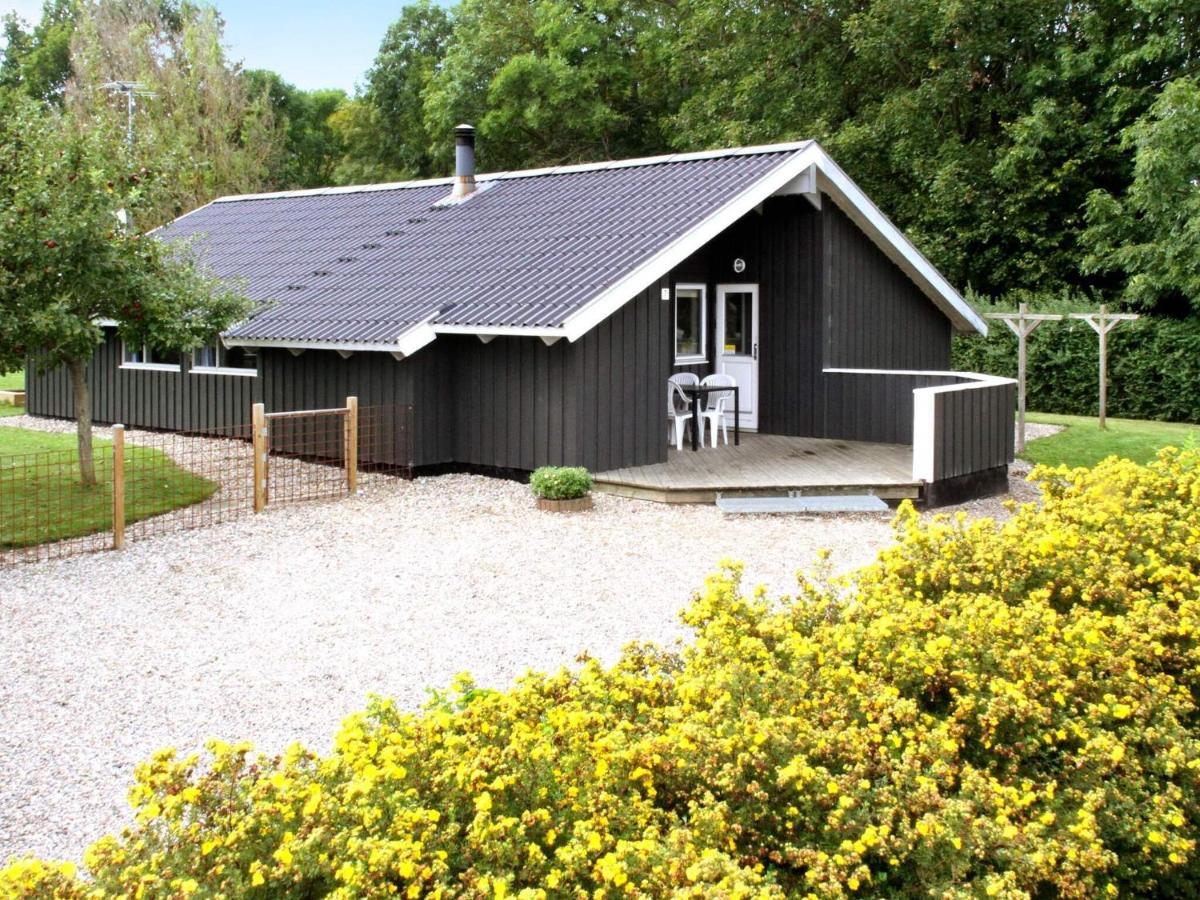 Four-Bedroom Holiday Home In Sydals 4 Vibøge Esterno foto