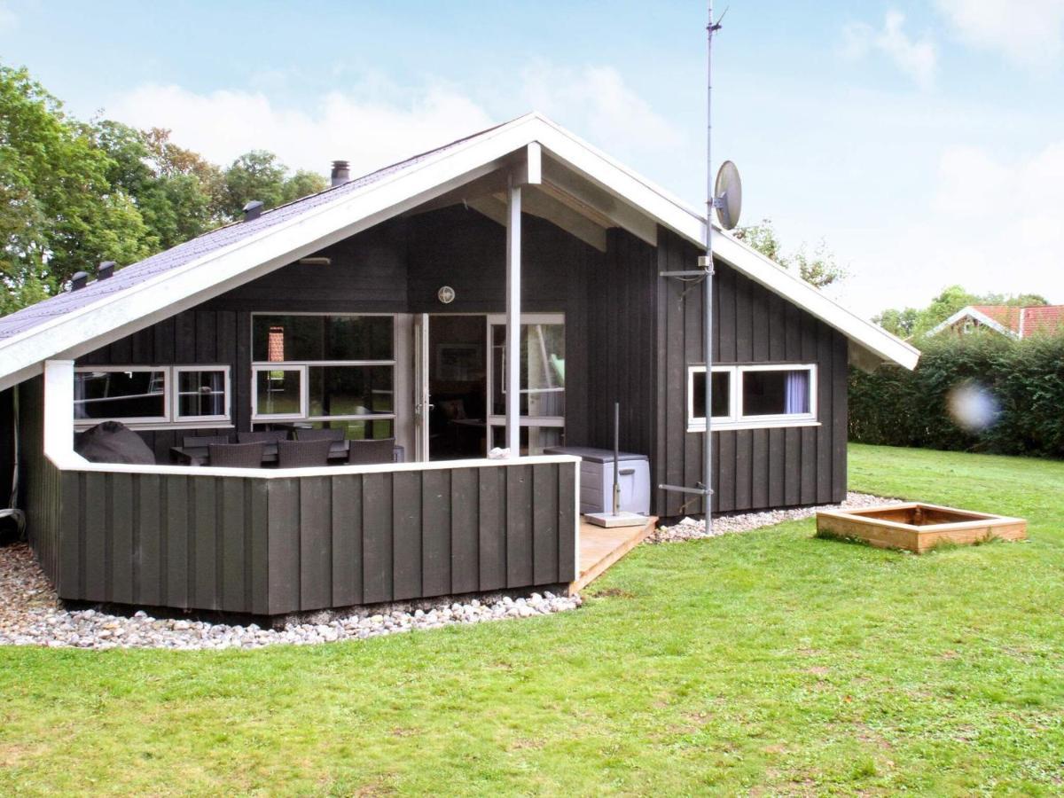 Four-Bedroom Holiday Home In Sydals 4 Vibøge Esterno foto