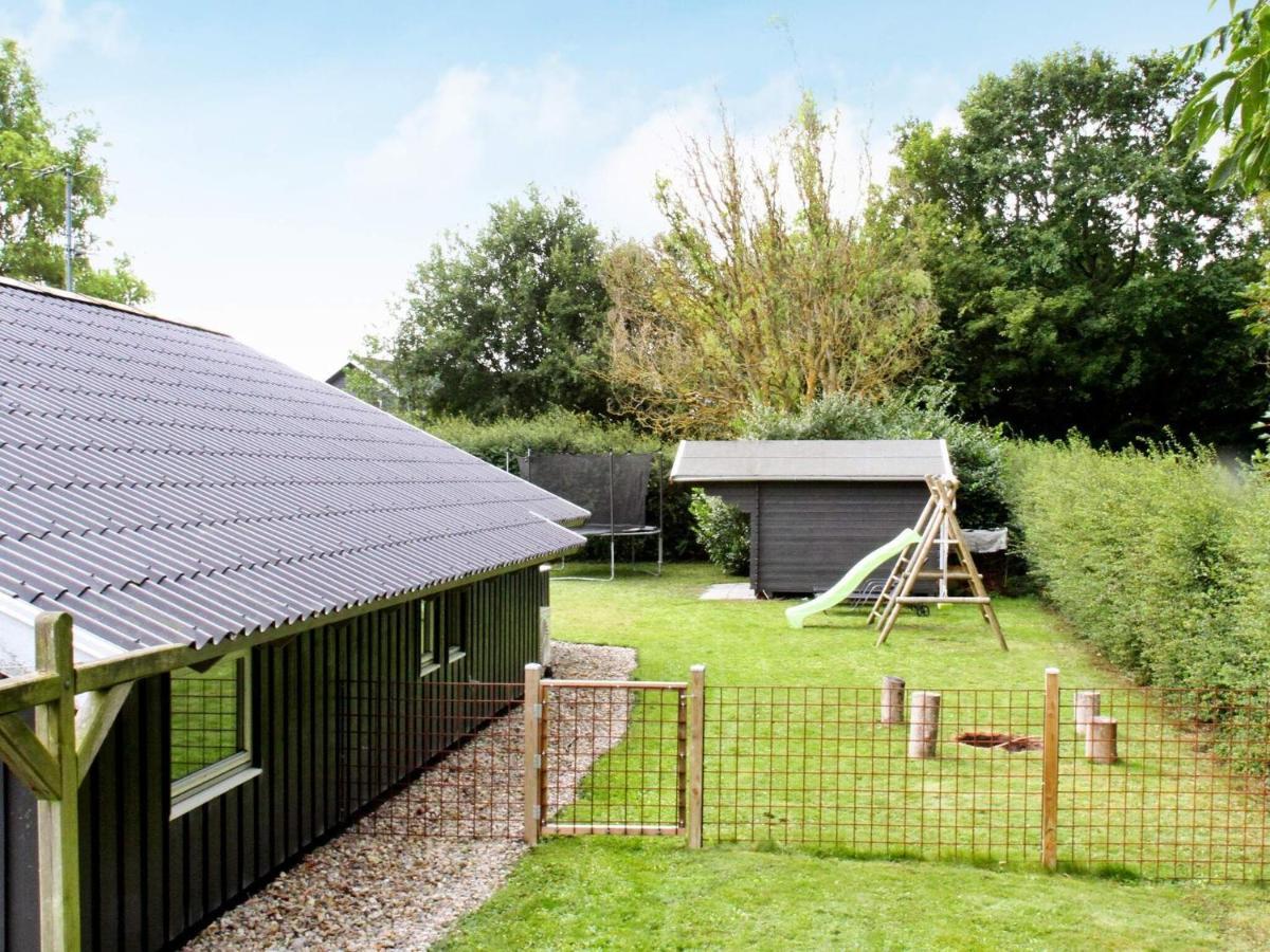 Four-Bedroom Holiday Home In Sydals 4 Vibøge Esterno foto